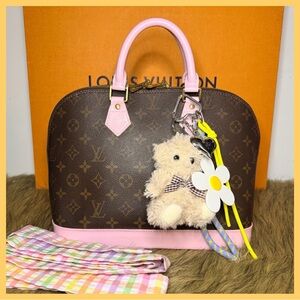 Authentic Louis Vuitton Alma pm